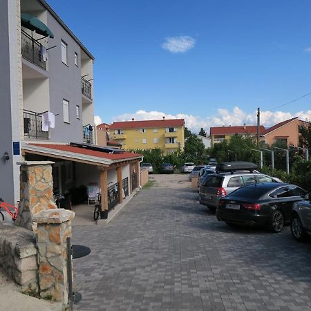 Family Apartment Baška Esterno foto